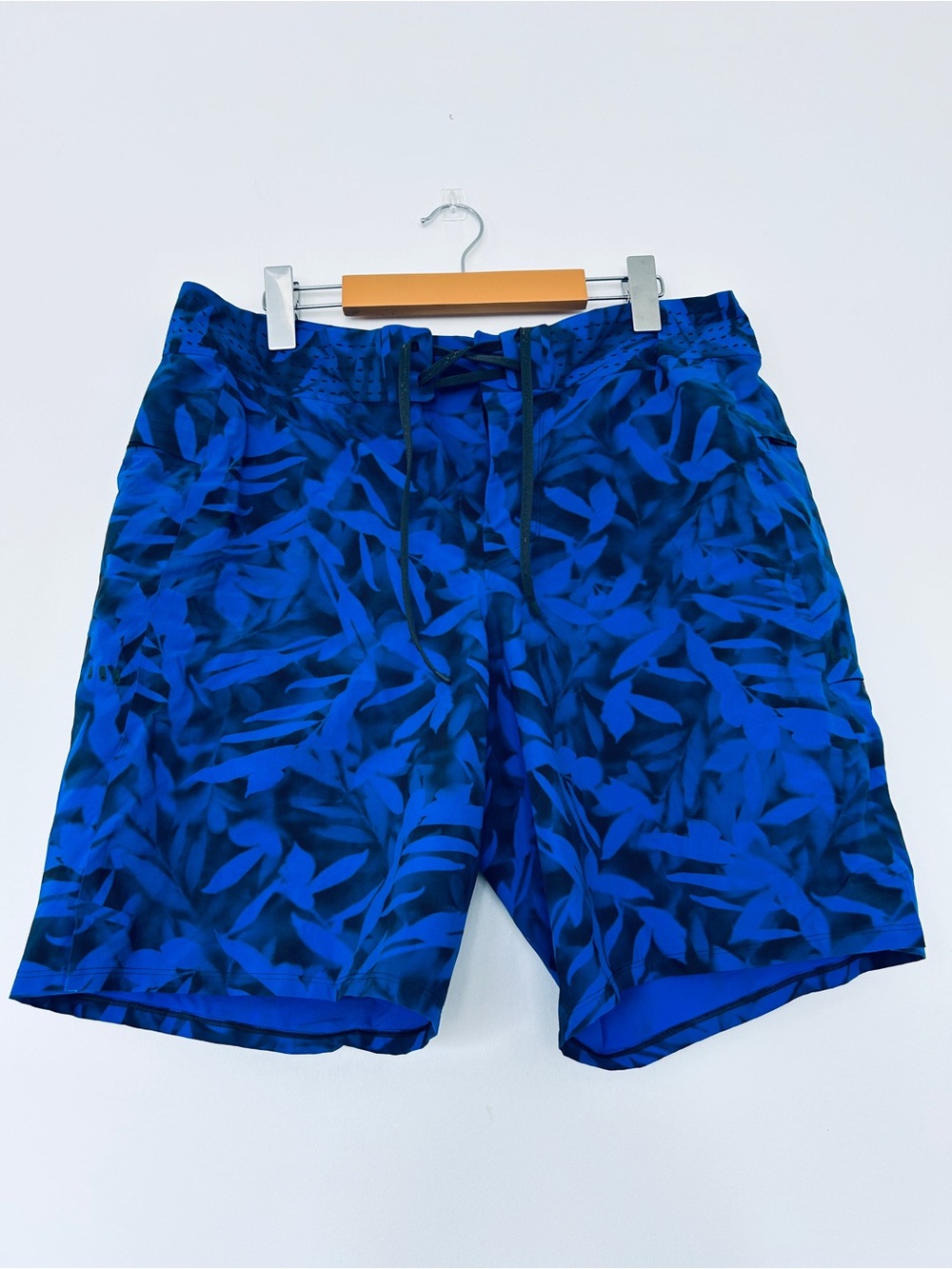 Lululemon Current State Board Swim Shorts